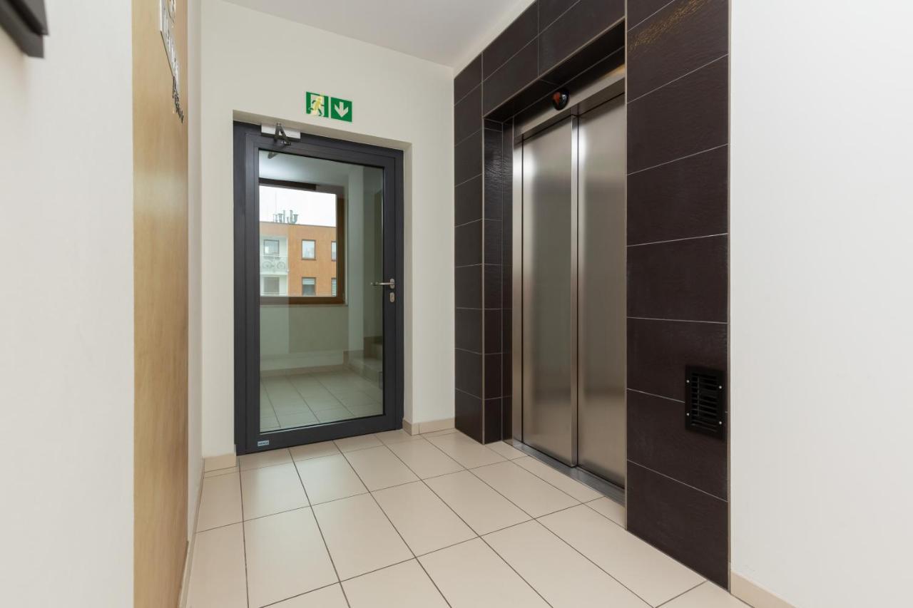 Apartament Na Woli Sowinskiego By Noclegi Renters Βαρσοβία Εξωτερικό φωτογραφία